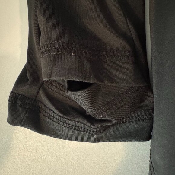 Black Hooded Lightweight Champion Jacket with Drawstring - Size Small - Picture 9 of 11